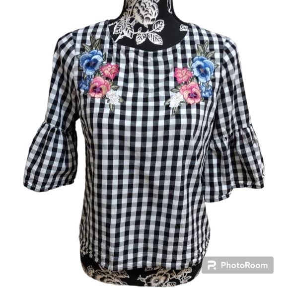 Cindy Kono Gringham Floral Embroidered Top - Picture 1 of 7